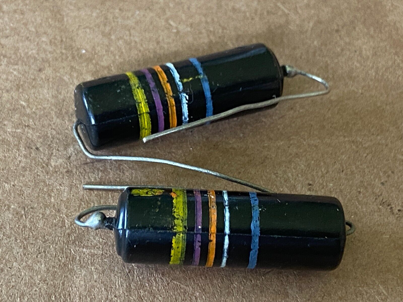 2 NOS Sprague Bumble Bee .047uf 600v 10% PIO Capacitors TEST .05 LOW LEAKAGE (Qt 2 NOS Sprague Bumble Bee .047uf 600v 10% PIO Capacitors TEST .05 LOW LEAKAGE (Qt