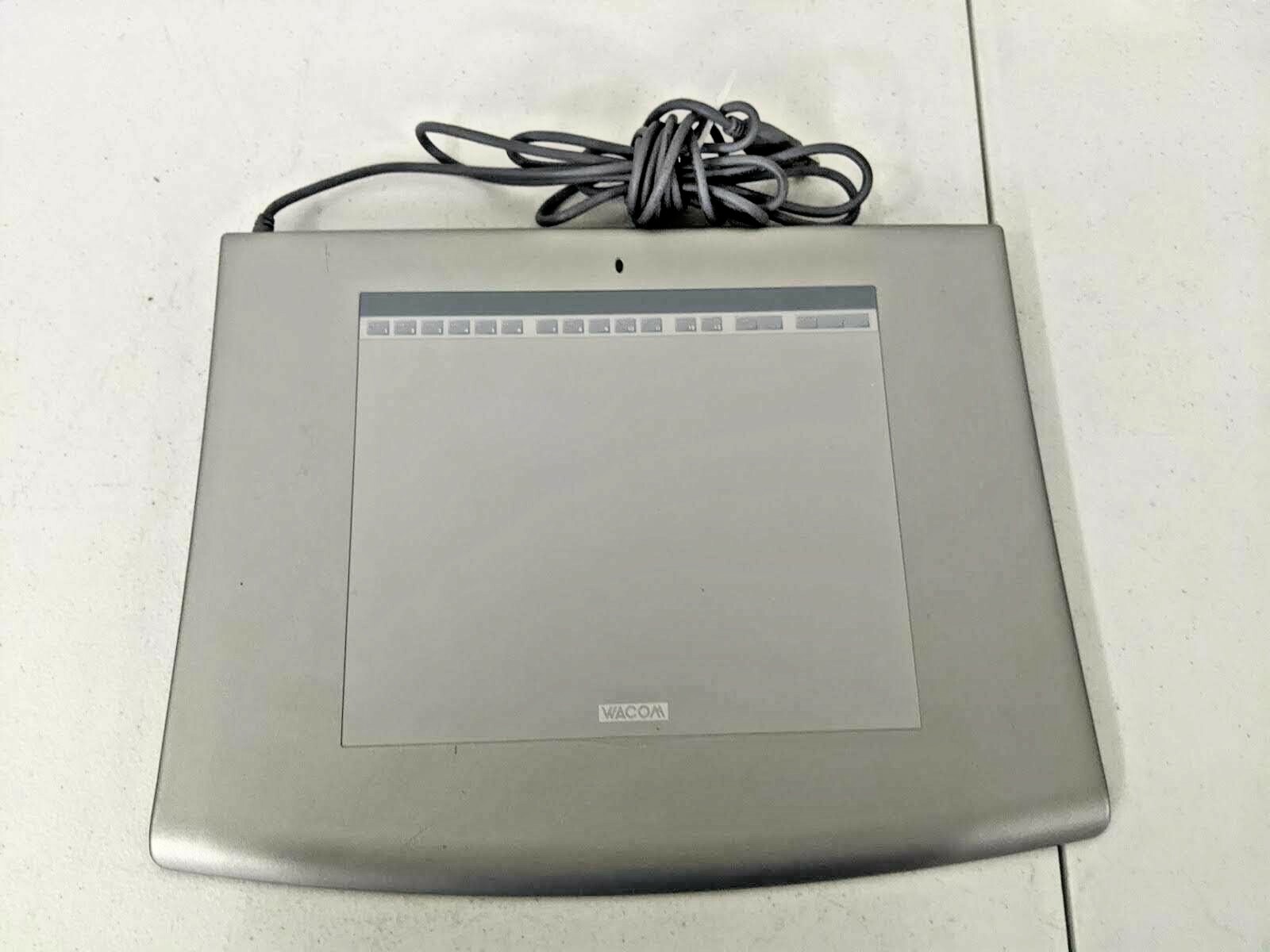 WACOM Intuos 2 Graphics Tablet (XD-0608-U) - NO PEN, US WACOM Intuos 2 Graphics Tablet (XD-0608-U) - NO PEN, US