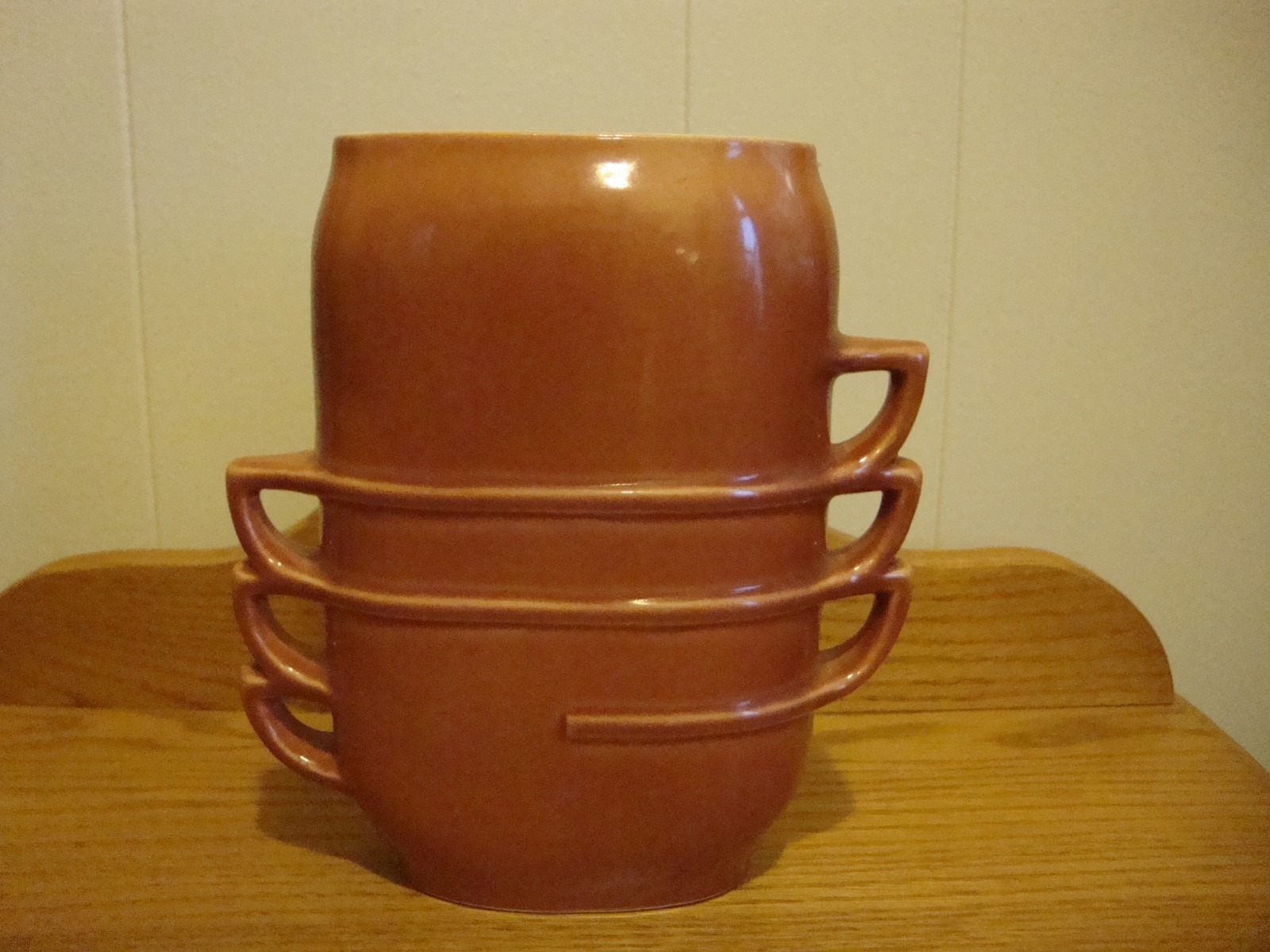 RED WING vase #1359, 