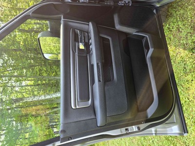 image 4 of interior