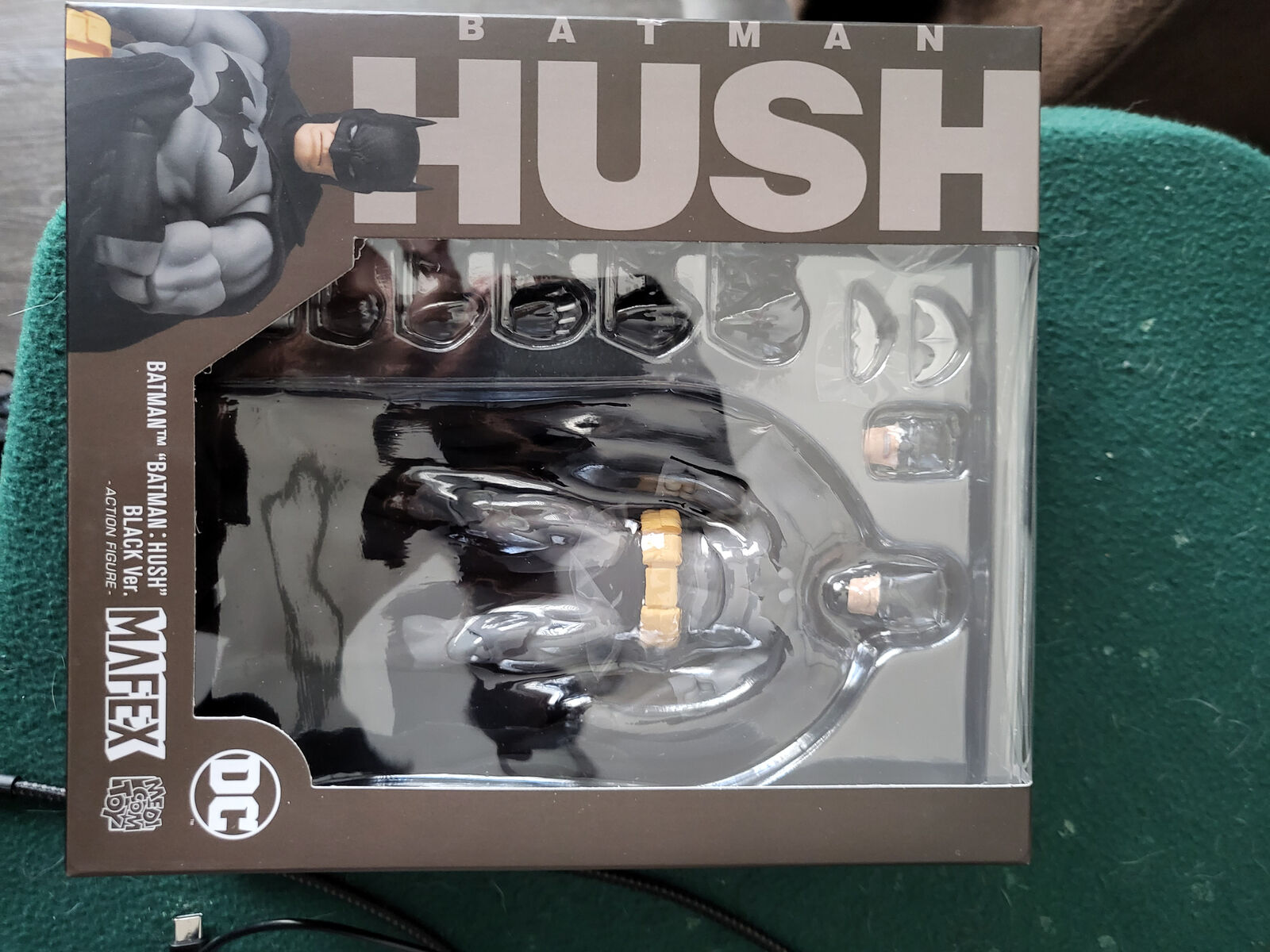 Medicom Toy MAFEX No.126 Batman Hash Black Ver. 160mm new Medicom Toy MAFEX No.126 Batman Hash Black Ver. 160mm new
