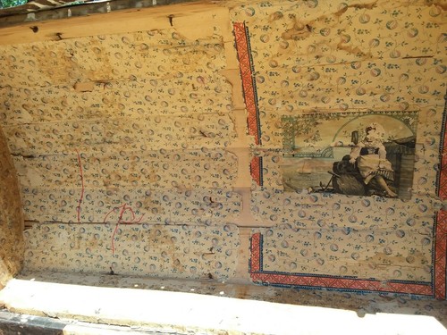 Vintage Wood Barrel-Top Trunk Treasure Chest Victorian Antique Box Old Decor