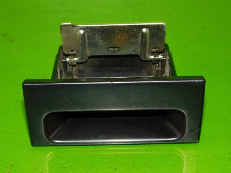 94-01 Integra OEM dash center console ashtray