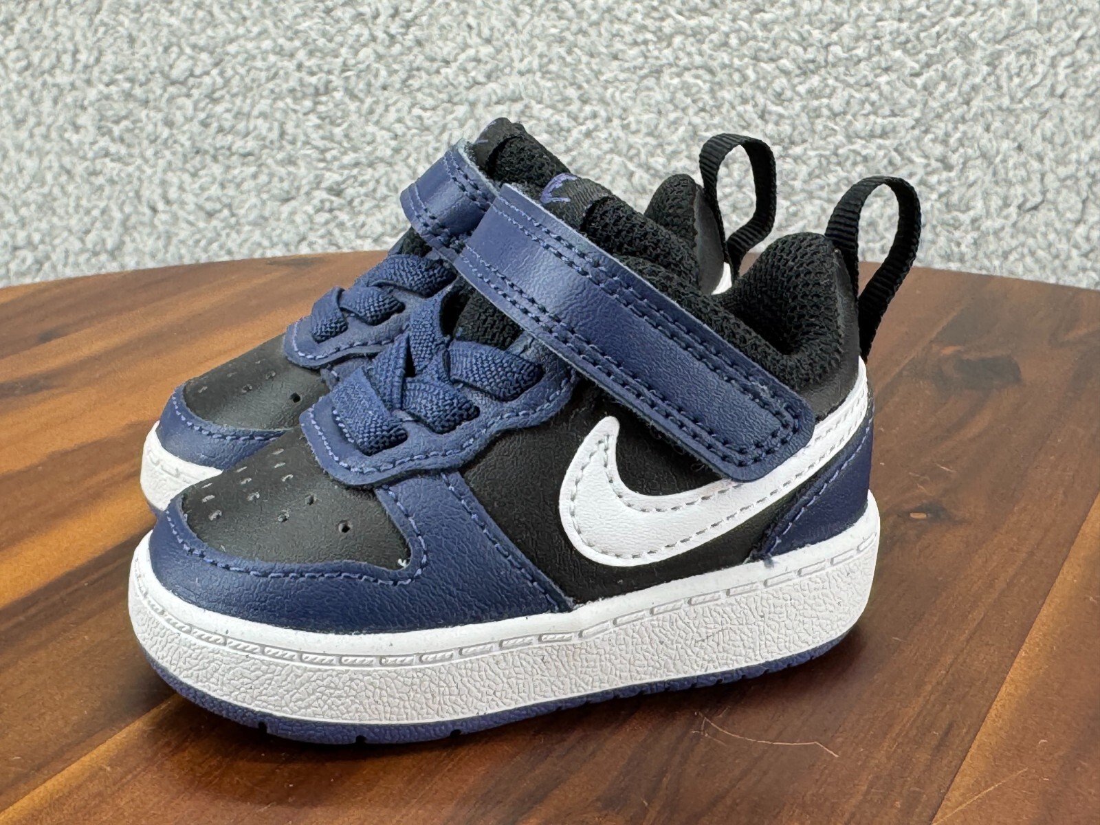 Nike Boy's Toddler Court Borough Low 2 Shoe Size 2 BQ5453