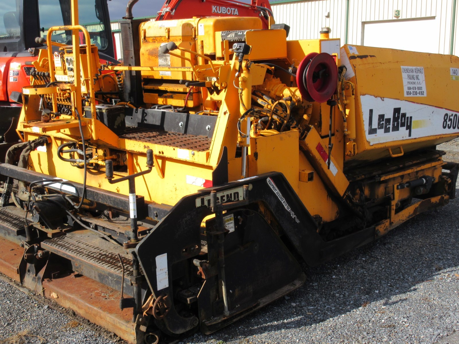 2005 Leeboy L8500T Asphalt Paver, Propane Heat, Hatz Diesel, 8'-16' Legend