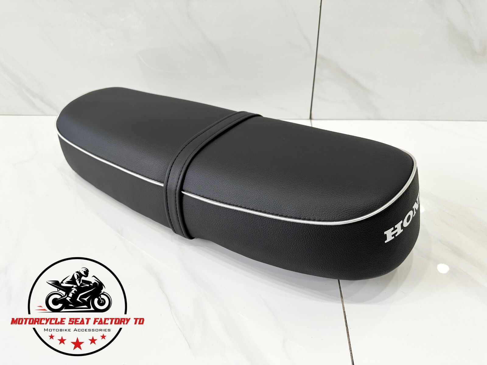 CD50CL50純正シート CD50CL50純正シート 純正シート（黒）への交換（ホンダ ライブ