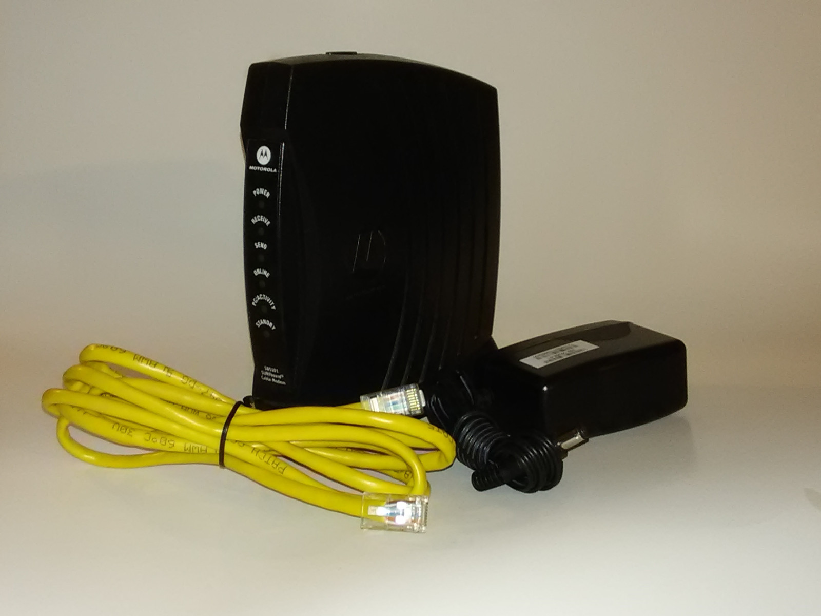 Netgear N300 300 Mbps 5-Port 10/100 Wireless N Router (WNR2000) & FREE MODEM