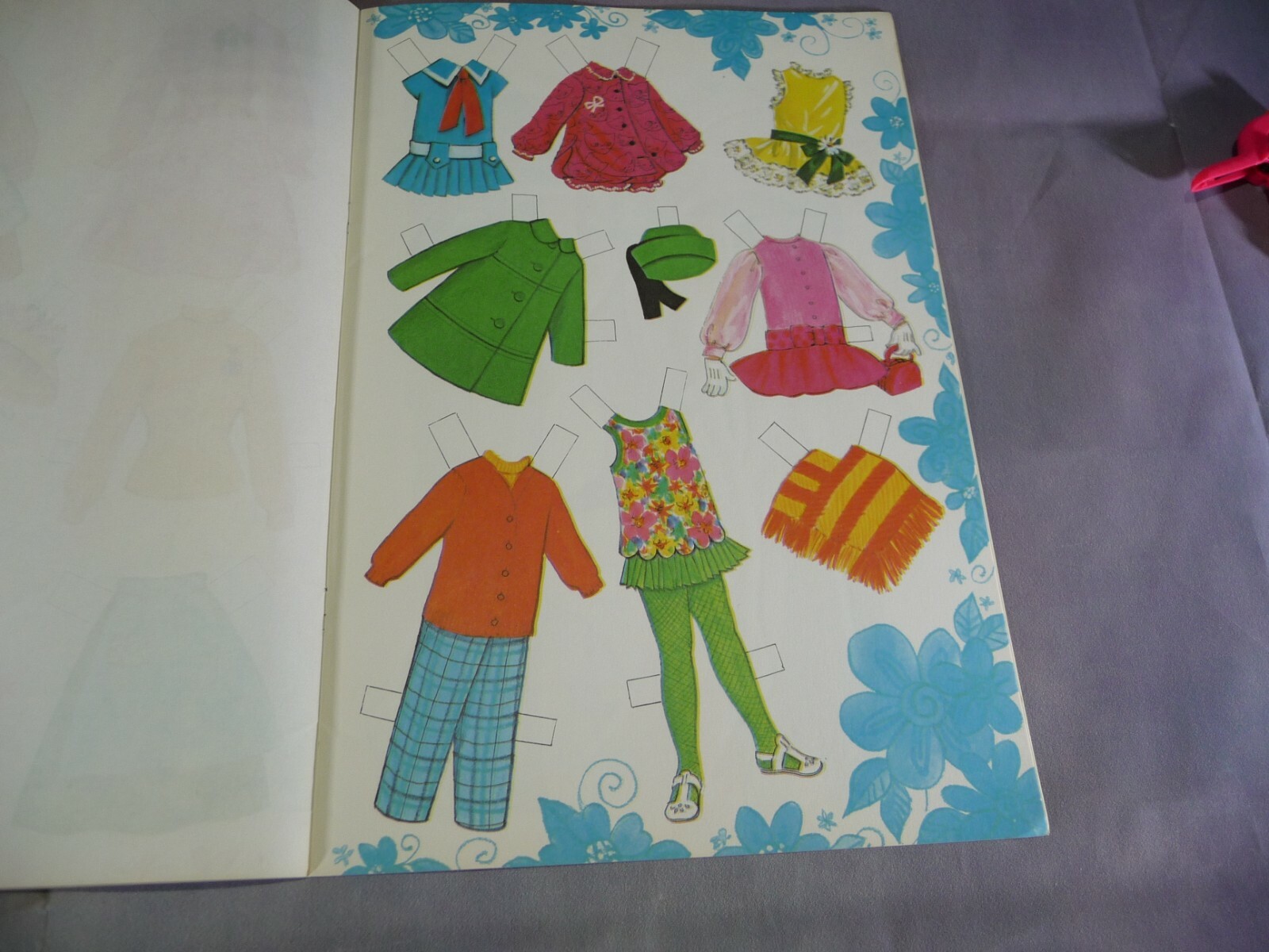 Paper Dolls 1971 Nanny and the Professor Artcraft #4283 Original Unused Uncut