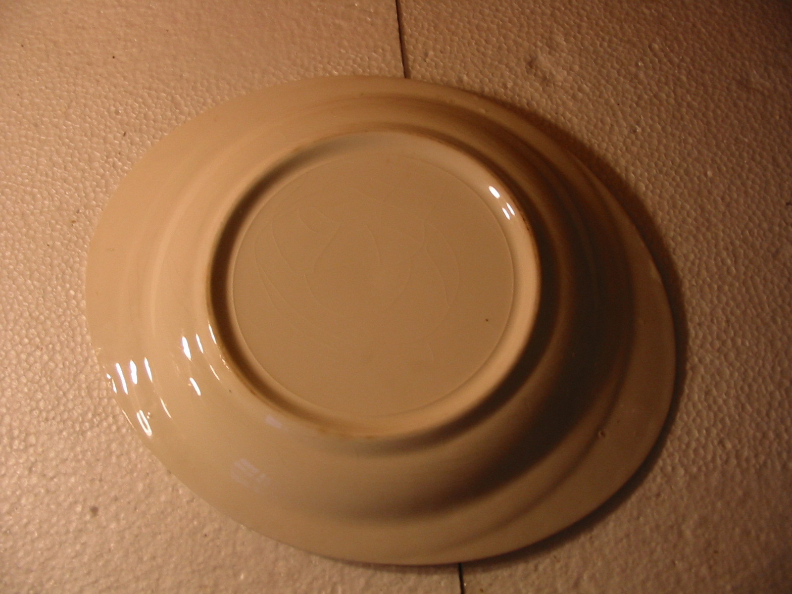 PINK SPRING FLOWERS PLATE APPROX 9 X 11'' UNMARKED HAS CRAZING LITE BLUE BORDER