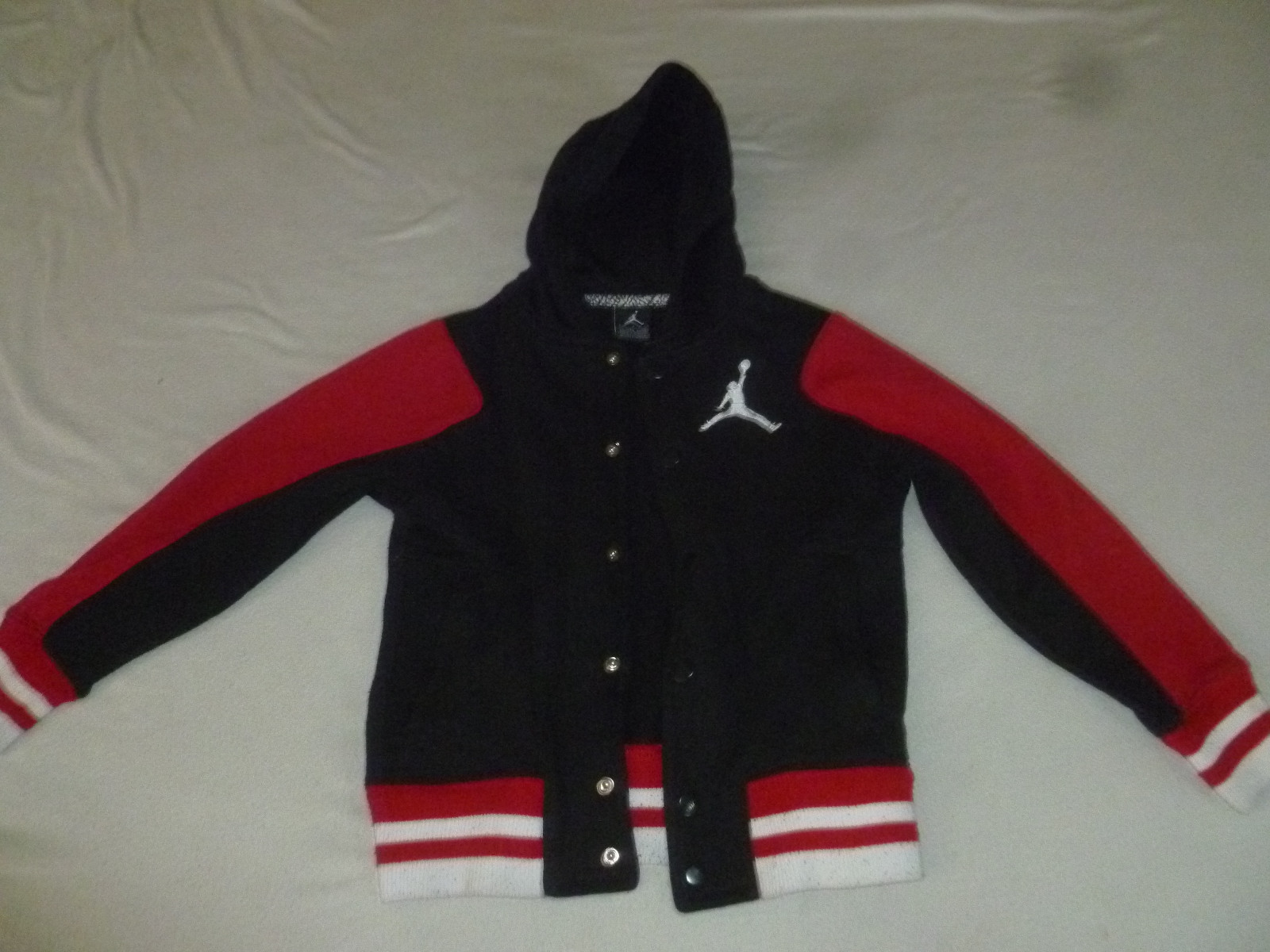 まあ。中※Jordan ジャケット キッズ用 フリース 黒赤 Air Jordan Flight Jacket Baby lined Boys Black Red 18 Months