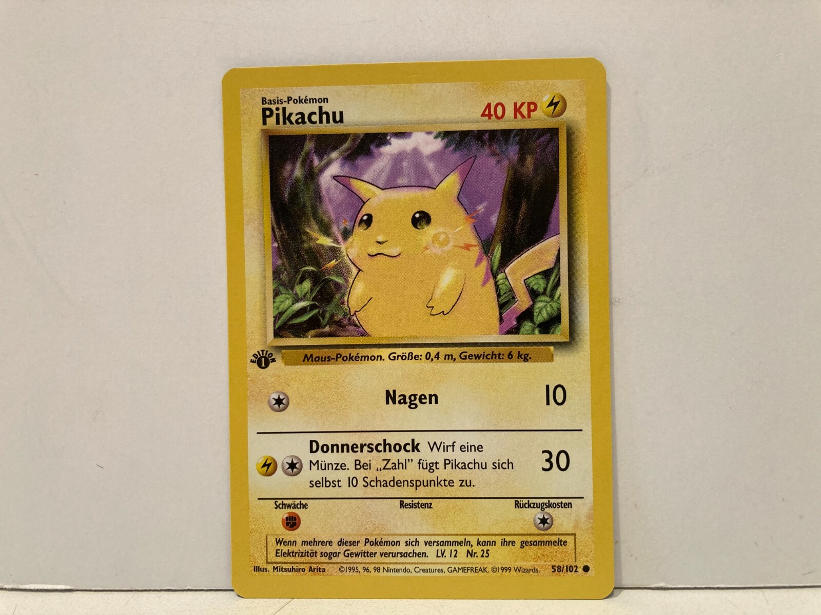 Pikachu yellowcheekピカチュウ 英語版 base set 2 Pikachu yellowcheekピカチュウ 英語版 base set 2