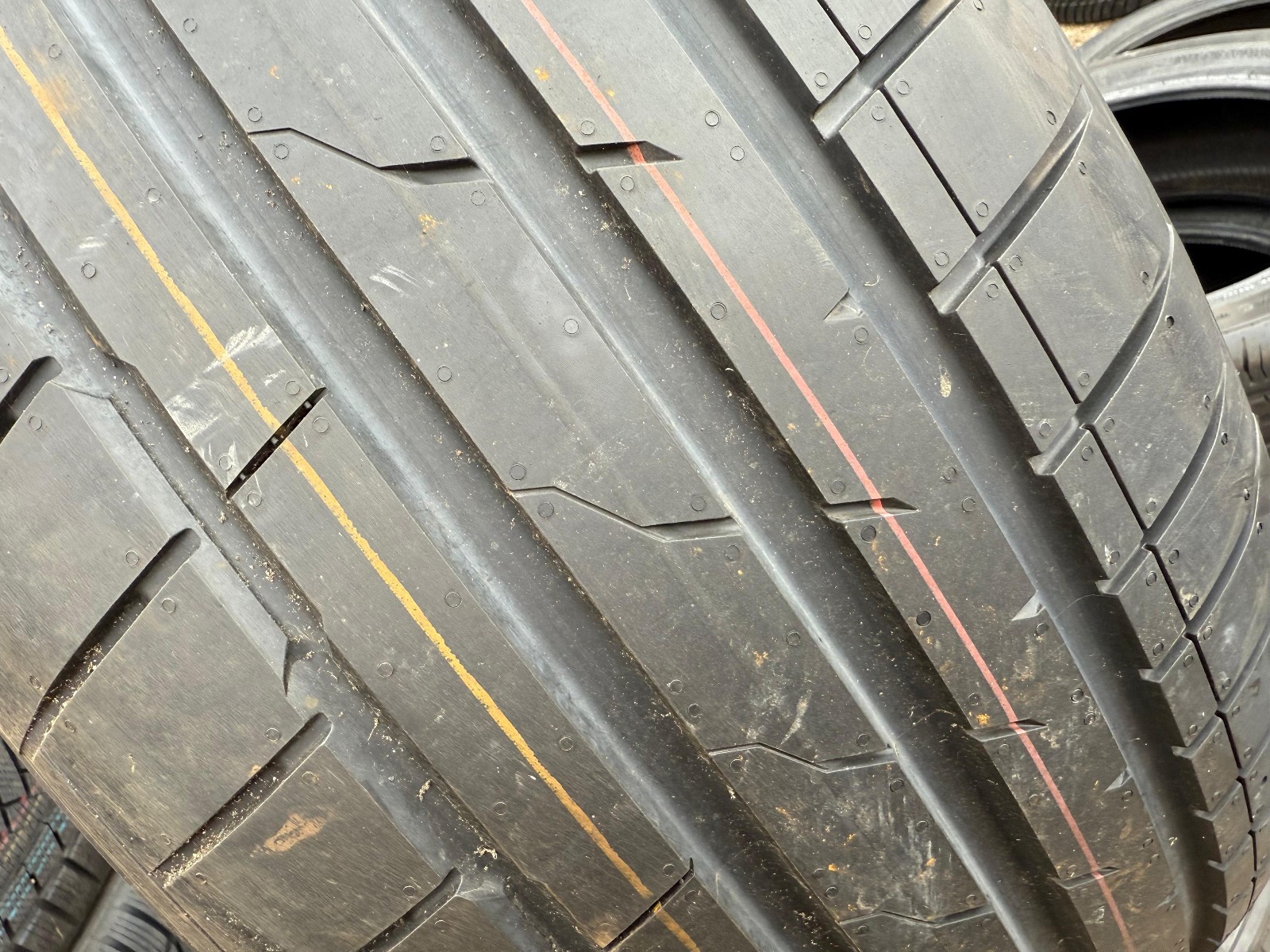 New 255 55 18 Hankook, Ventus S1 Evo 3, EV, x1 Single Tyre (F1_tyres) YD137