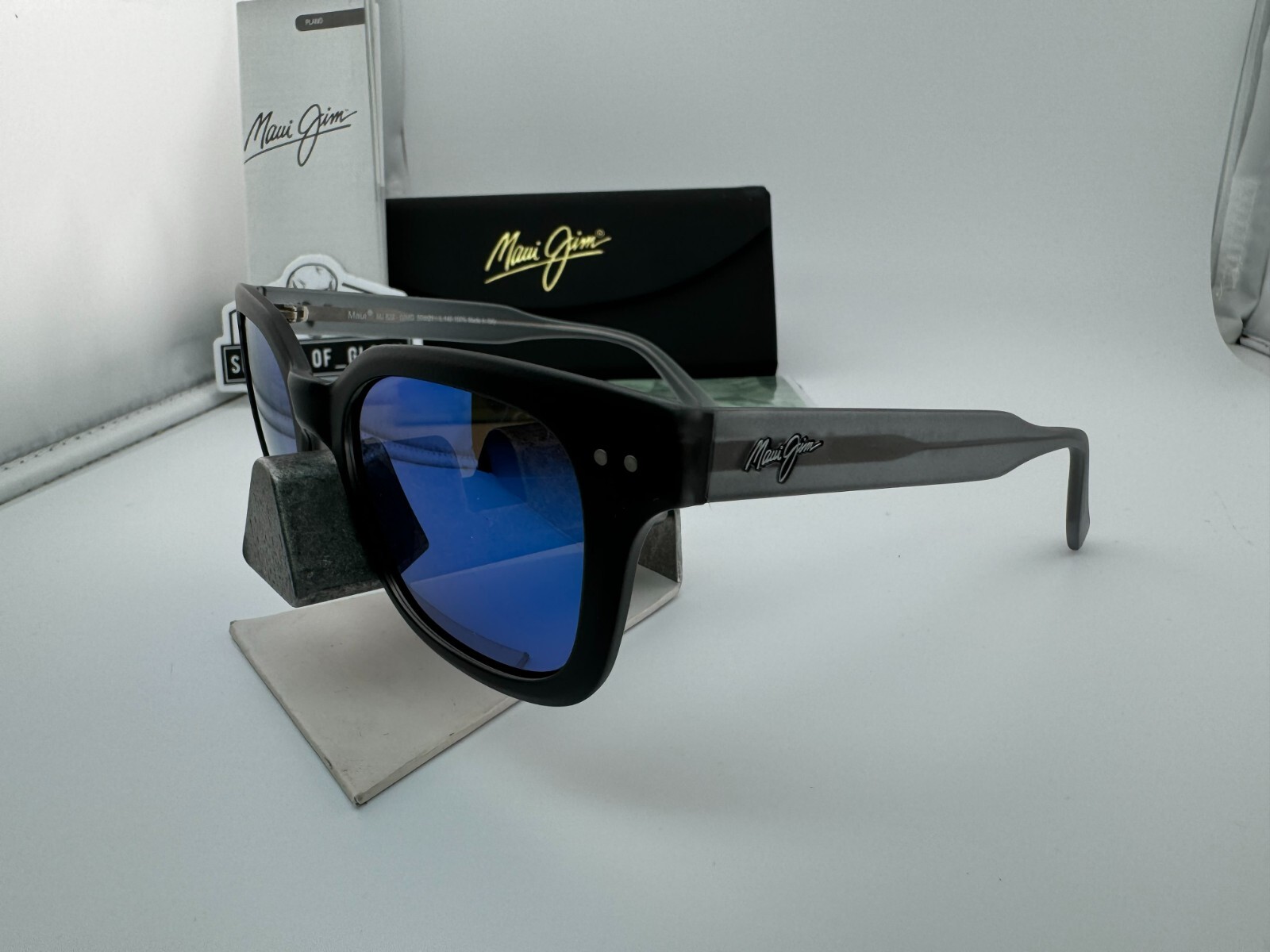 Pre-owned Maui Jim Shorebreak Mj 822-02mg Matte Black Bue Hawaii Polarized Sunglasses In Blue Hawaii Polarized