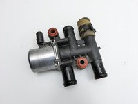 Audi A4 8K 07-11 2,0 Magnetventil Heizungsventil Wasserventil Audi A4 8K 07-11 08.06.2009 8E0820036 gebraucht Vorschau 4