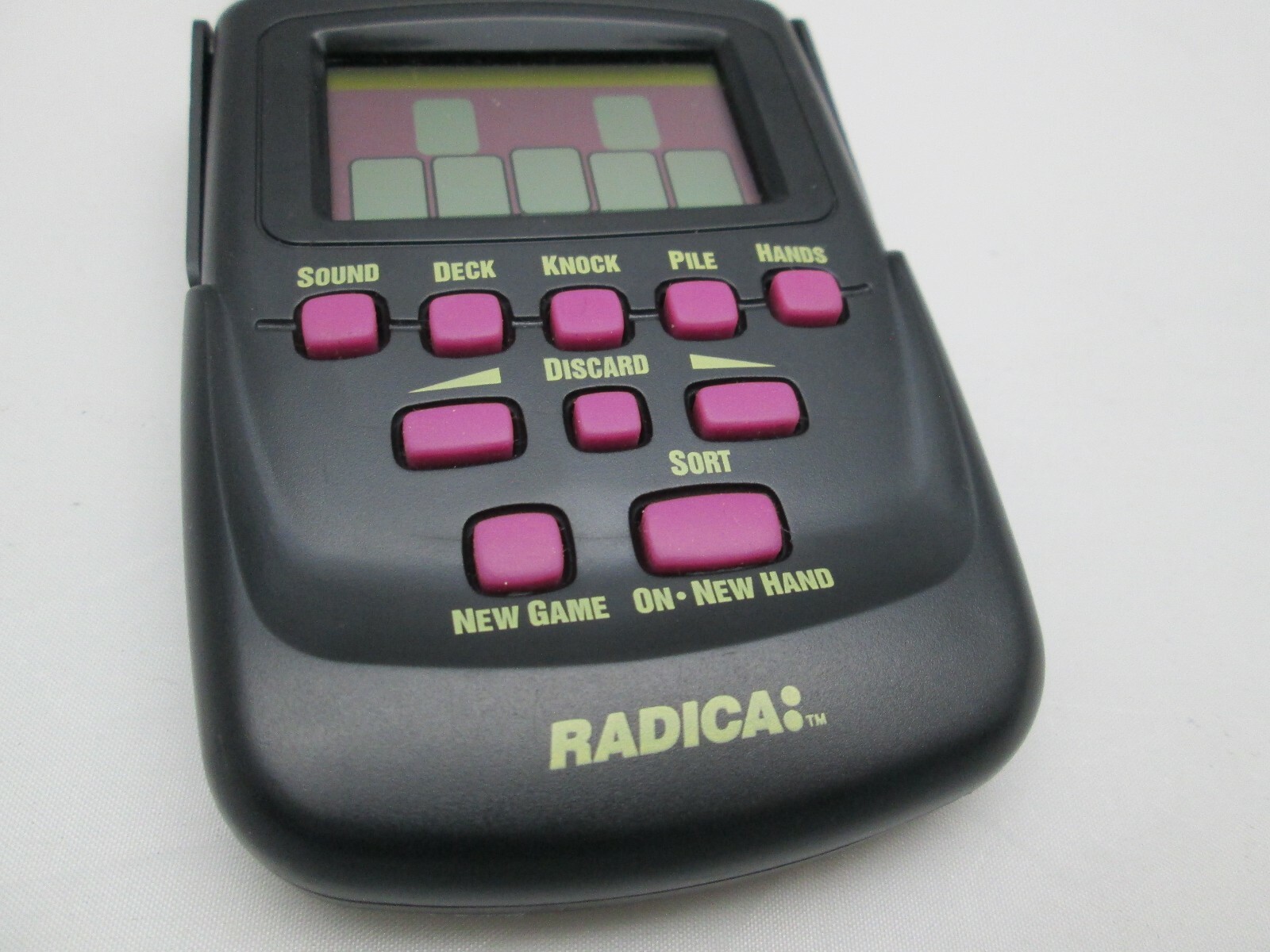 RADICA GIN RUMMY ELECTRONIC HANDHELD GAME CASINO CARD LCD TOY TRAVEL POCKET