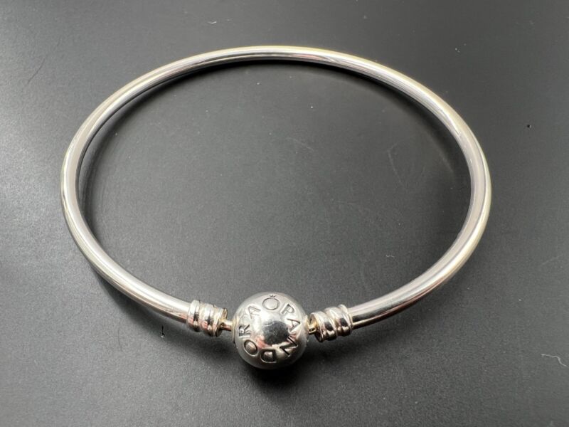 Pandora Moments 925 Sterling Silver Bangle Charm Bracelet 8.3" 590713-21