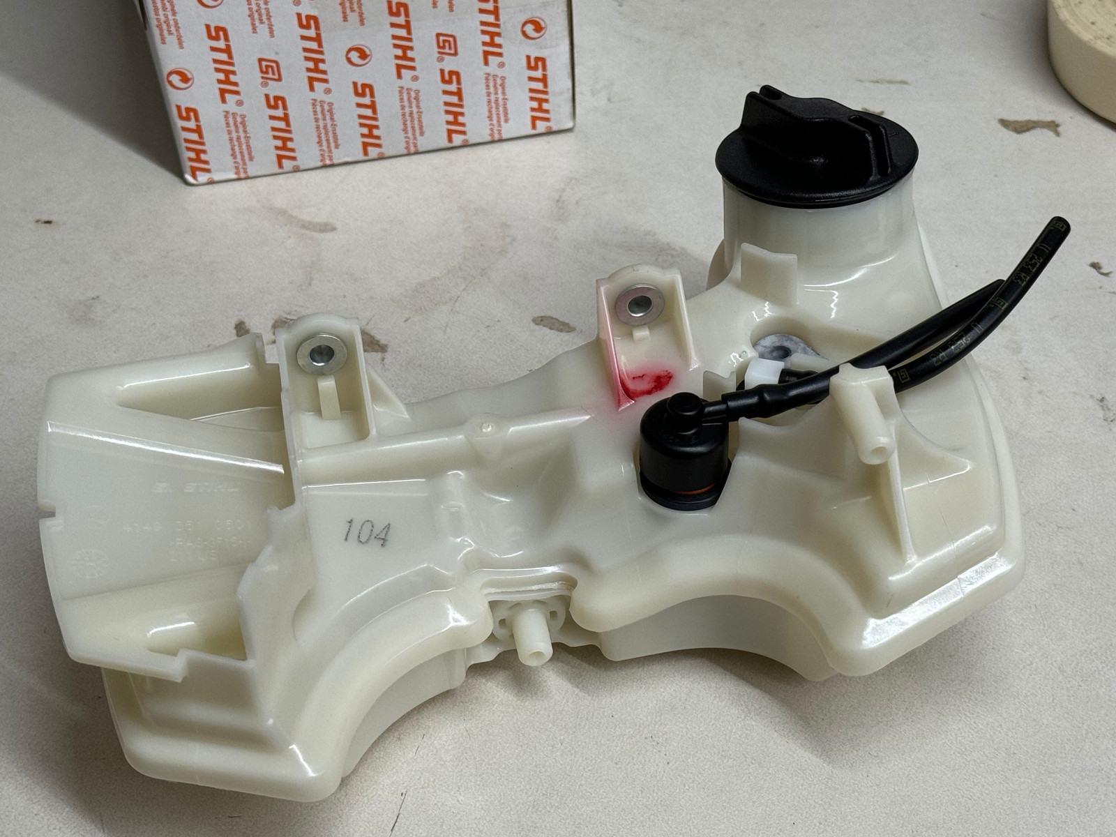 STIHL OEM ENGINE HOUSING, FUEL TANK, STARTER UPGRADE 4149 007 1801 - Picture 3 of 5