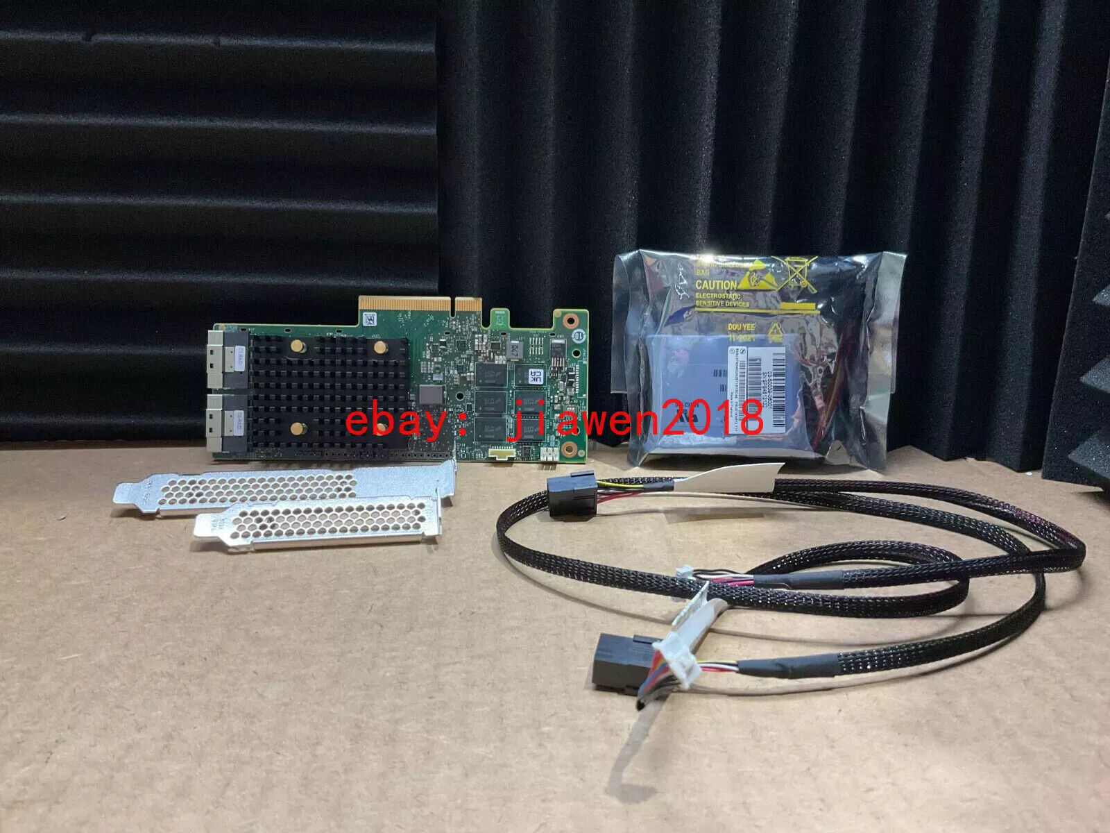 Lenovo ThinkSystem RAID 940-16i SAS PCI-E4x8 Card 4Y37A09730 Lenovo ThinkSystem RAID 940-16i SAS PCI-E4x8 Card 4Y37A09730