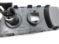 Peugeot RCZ 10-15 Ablagefach Blende mit 12V Steckdose Peugeot RCZ 10-15 18.04.2011 MP6591 YM14302777 gebraucht Vorschau 5