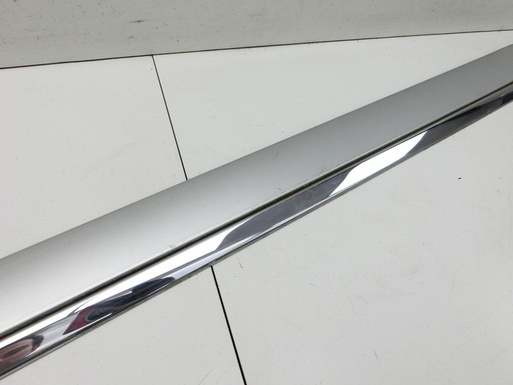 Peugeot 2008 CU 16-19 Türleiste Beplankung Rechts Hinten Aussen EWP Peugeot 2008 CU 16-19 30.08.2017 96784068XT... Vorschau 4