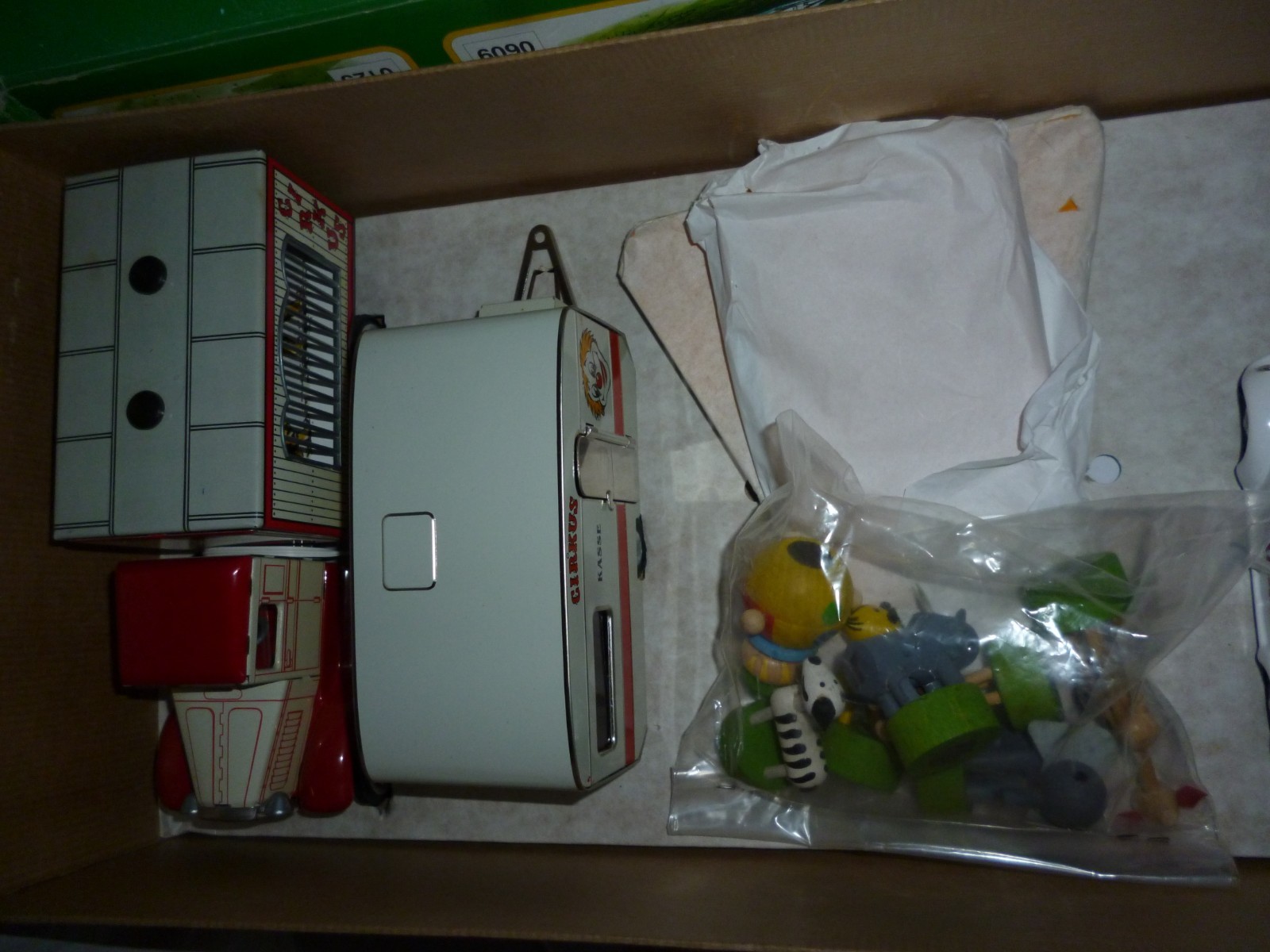 RARE NOS Cirkus Set 0521 KOVAP 1:32 VW Beetle CIRCUS Missing Hardware & Keys