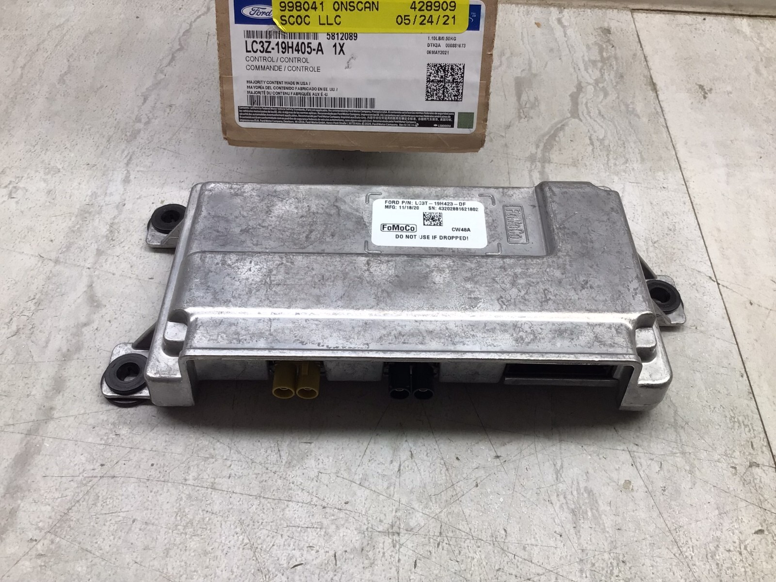Ford OEM Control Assembly Audio Visual LC3Z-19H405-A