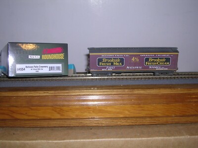 Roundhouse #84554  Belows Falls Creamery 40' Wood Side Reefer #1852  H.O.Scale