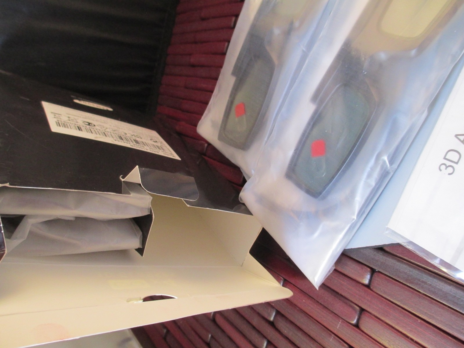 4x Samsung OEM 3D Glasses SSG-5100GB 5150G for Samsung 4K UHD Smart TV