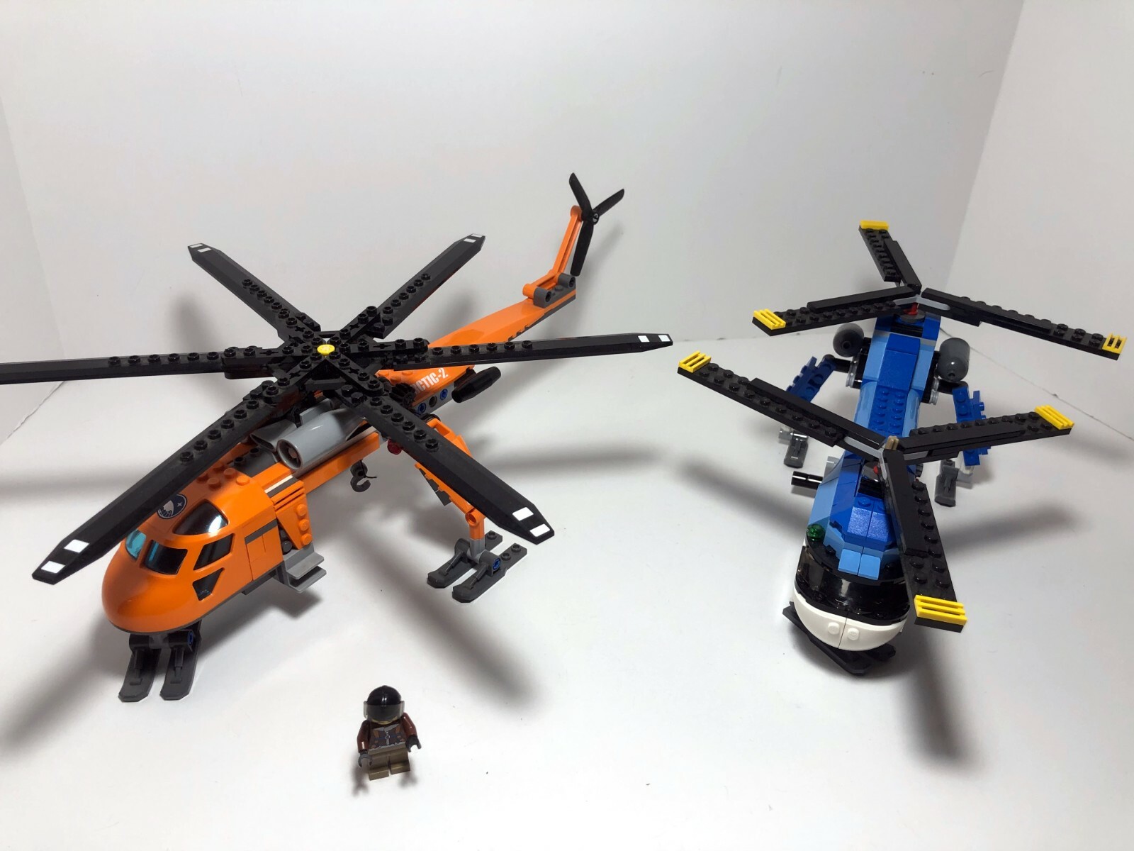 LEGO City: Helicopter LOT: Helicrane 60034 + Twin Spin 31049 LEGO City: Helicopter LOT: Helicrane 60034 + Twin Spin 31049