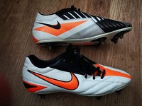 nike total 90 laser iv womens