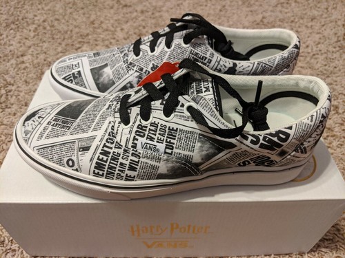 Pre-owned Vans X Harry Potter Comfycush Era Daily Prophet Black/white Hp Unisex