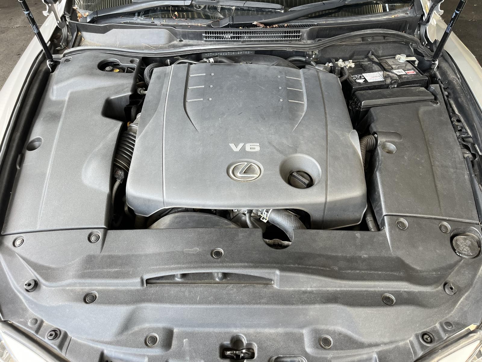 2011 Lexus Is250/is250c SEAT BELT CENTRE REAR SEAT BELT ONLY BLACK SEDAN GSE20R image 5
