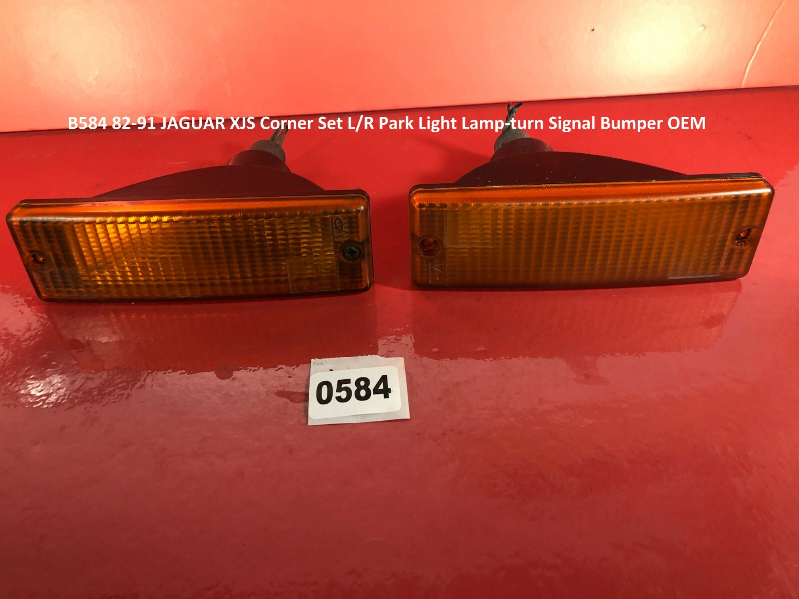 B584 82-91 JAGUAR XJS Corner Set L/R Park Light Lamp-turn