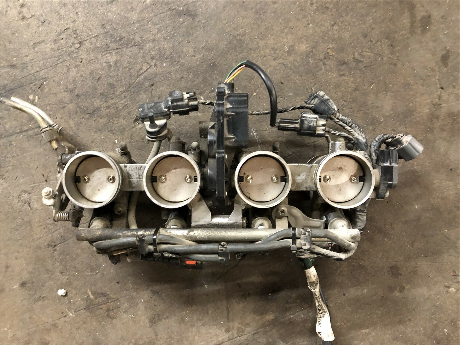 Kawasaki Ninja ZX14 ZX1400 ZX 1400 14 14R 06 07 OEM Throttle Kawasaki Ninja ZX14 ZX1400 ZX 1400 14 14R 06 07 OEM Throttle