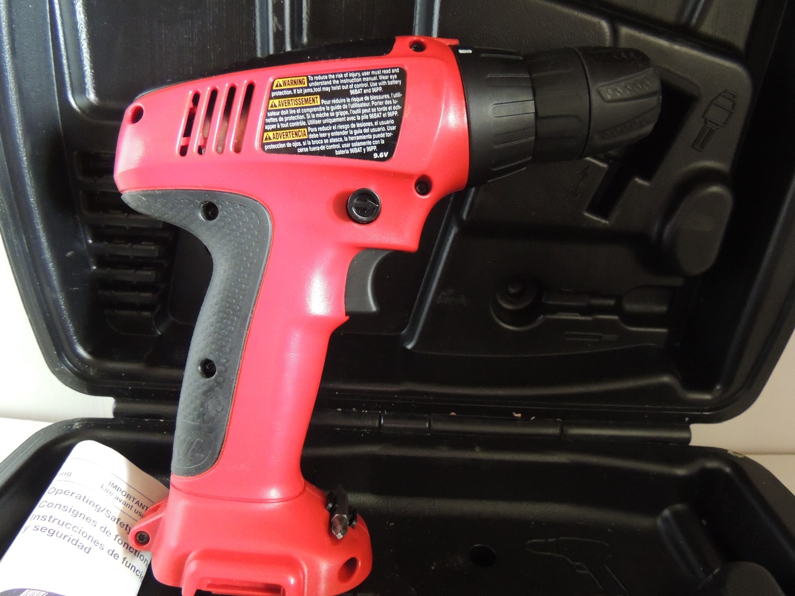 SKIL 9.6V 2368 Cordless 2-Speed Drill/Driver with Case no battery