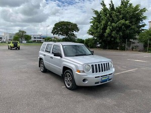 2009 Jeep Patriot 5sp Manual 4WD/ rwc rego warranty/ | Cars, Vans