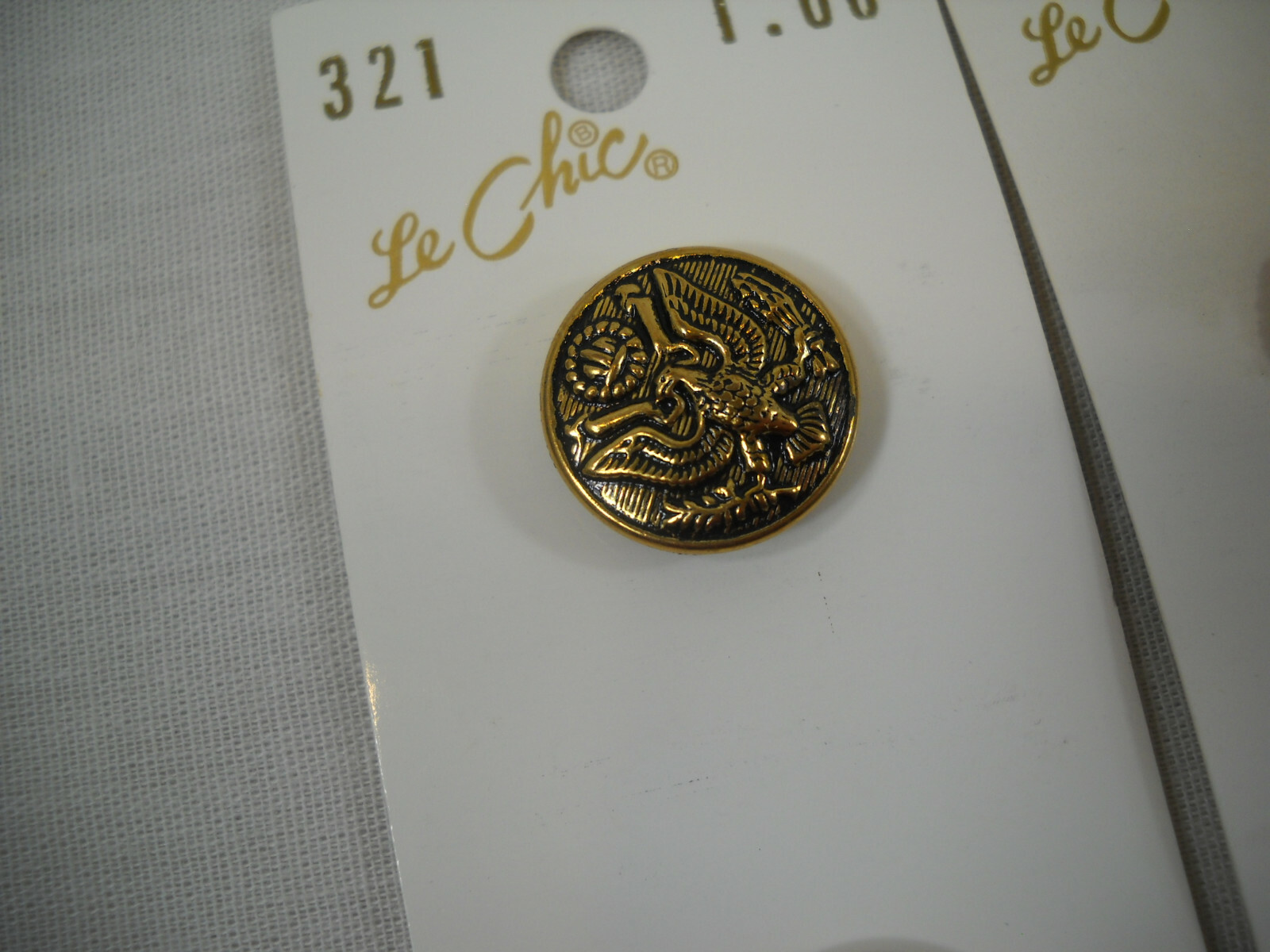 Lot Of 14 Assorted Carded Vintage Le Chic Gold Buttons Eagle Family Crest Flower