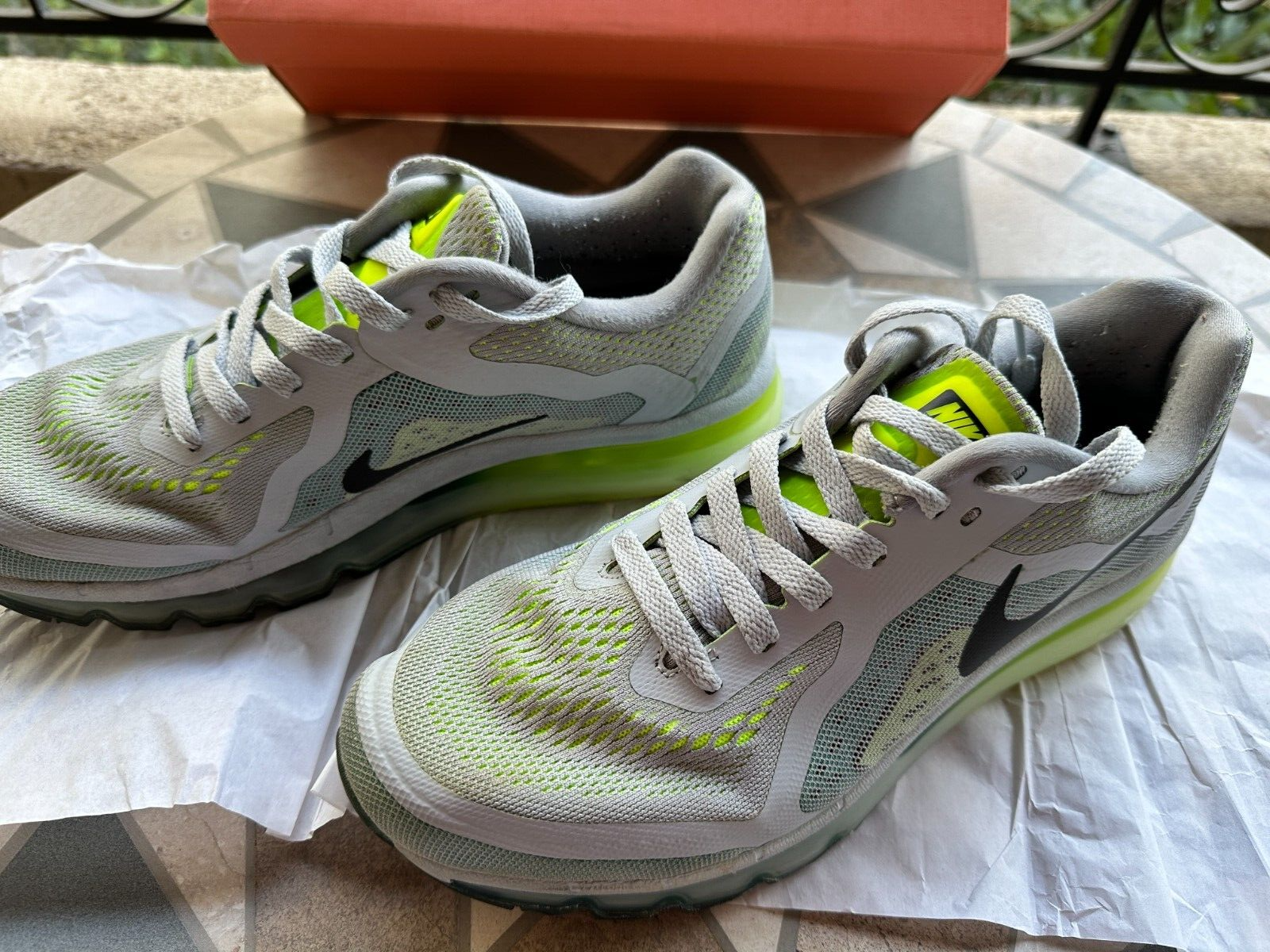 Nike Air Max+ 2014 Light Grey / Fluorescent Green Shoes
