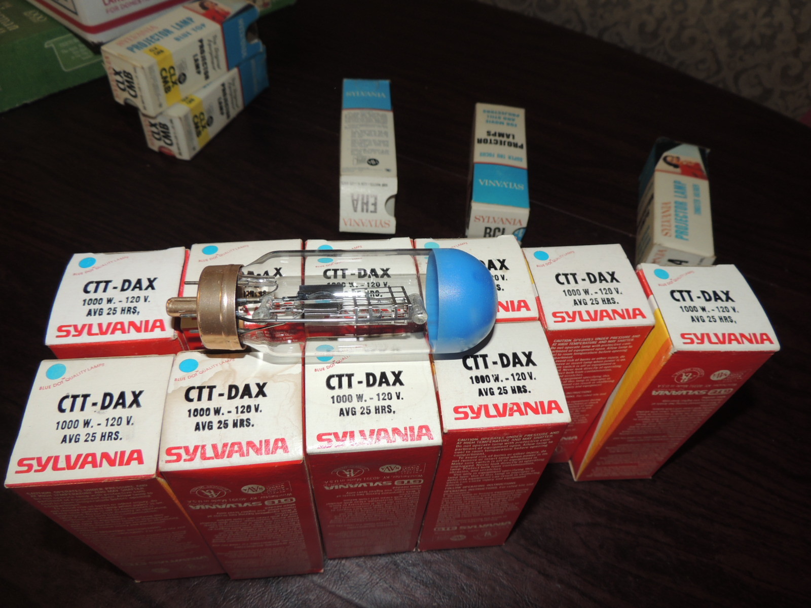 LOT OF 11 SYLVANIA CTT-DAX  PROJECTOR LAMP bulb 1000 WATT NEW OLD STOCK