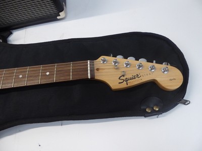 FENDER SQUIRE COMBO PACKAGE - AMP GUITAR  AND CASE