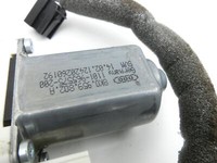 Skoda Superb II 3T 08-13 Kombi Fensterhebermotor Rechts Vorne Skoda Superb II 3T 08-13 02.03.2012 8K0959802A... Vorschau 4