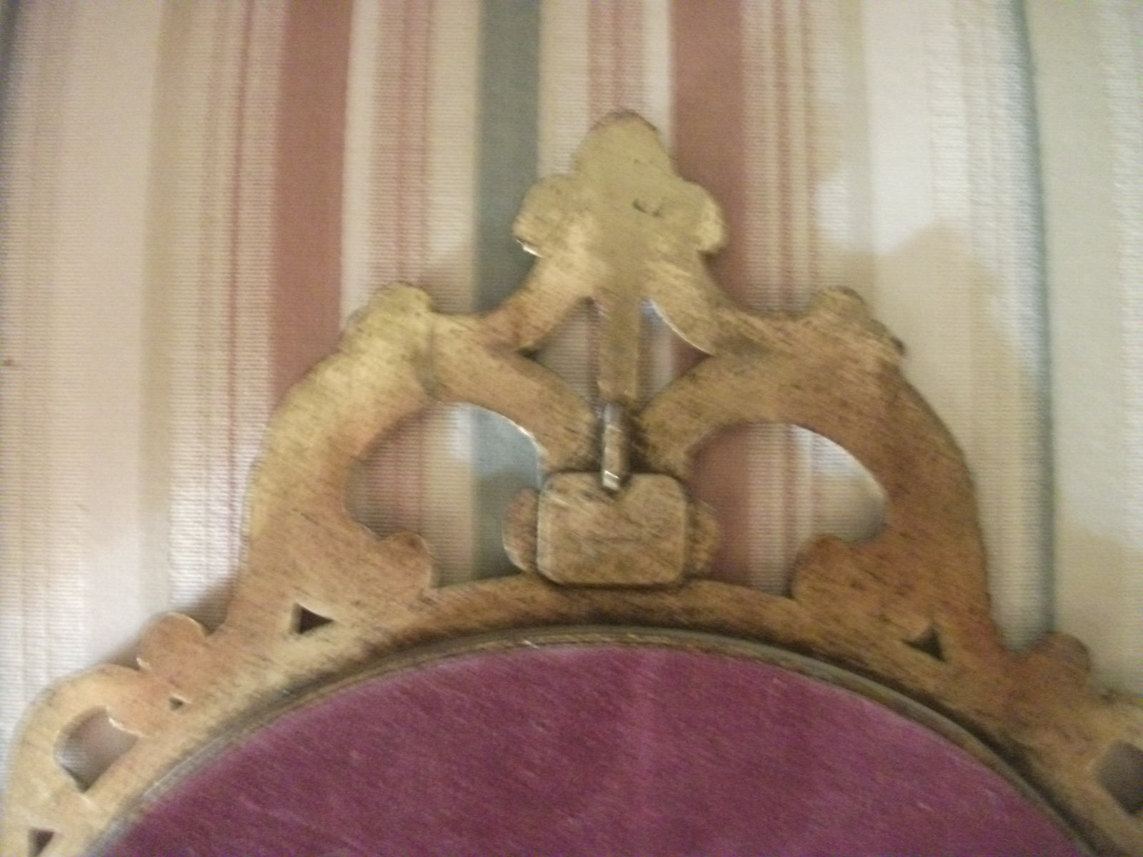 Vintage Antique Brass Metal Oval Picture Frame Convex Bubble Dome Glass 12