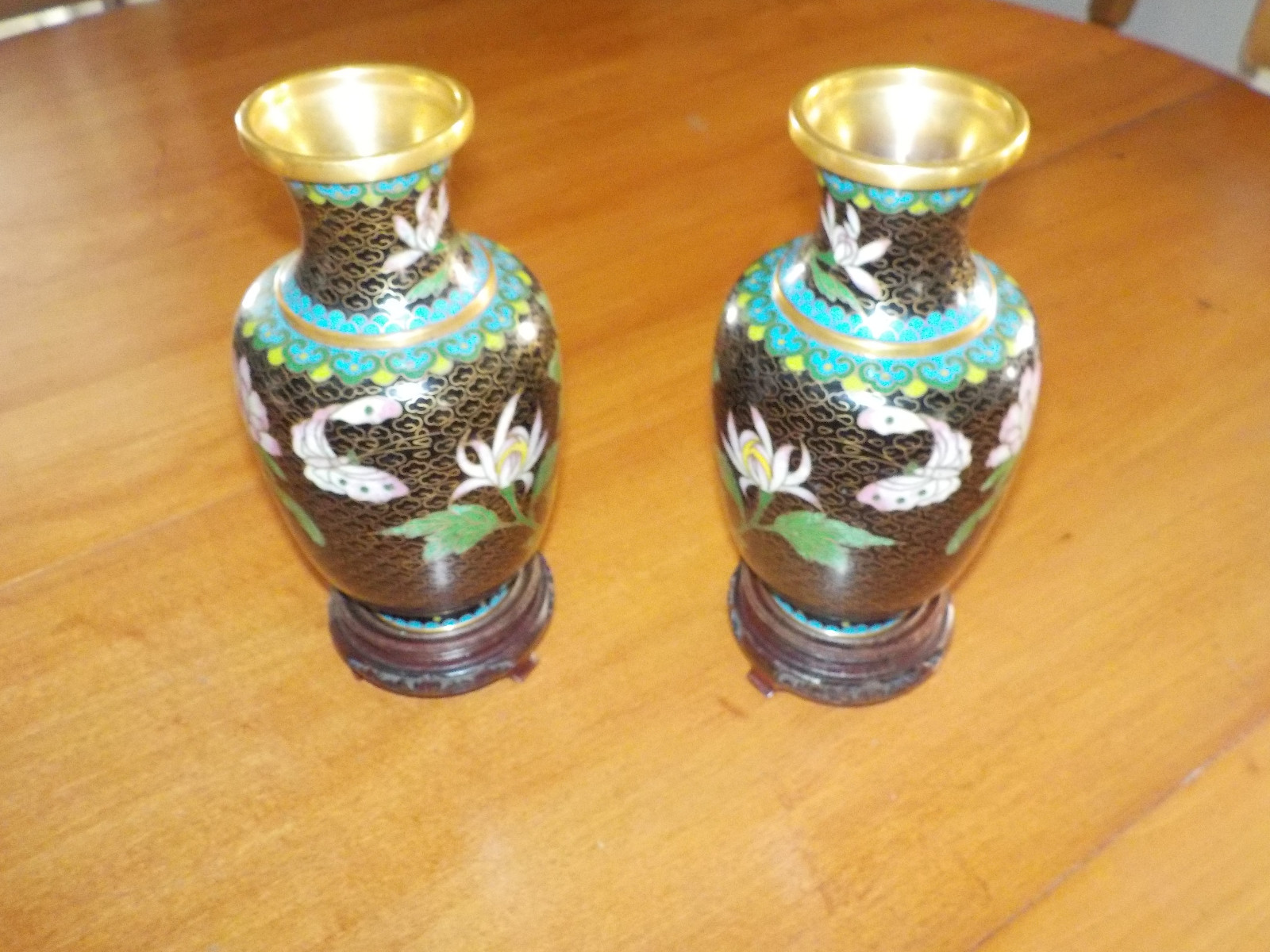 Beautiful Pair (2) Vintage Chinese Cloisonne Vases, Butterfly, Flowers