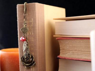 Gold Bookmark Large Rose, Filigree Leaves, Detailed Filigree Heart and Swarovski