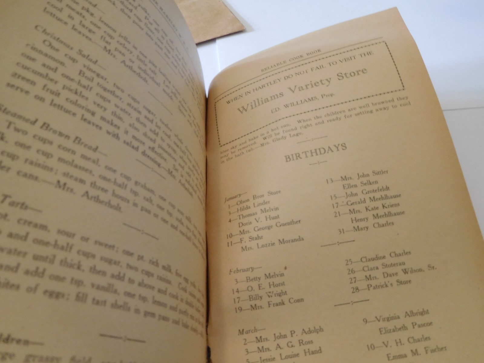 HARTLEY, IOWA-RELIABLE COOK BOOK-1926-HARTLEY WOMENS RELIEF CORPS-EX-GOOD-ADV