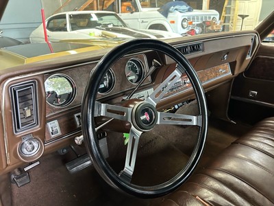image 3 of interior