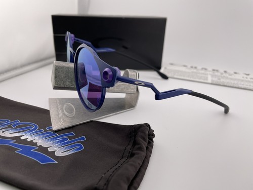 Pre-owned Oakley Deadbolt Fabio Quartararo Matte Navy Prizm Violet Sunglasses Oo6046-10 B In Purple