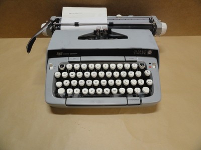 Vintage Smith Carona Galaxie Twelve typewriter Estate Find