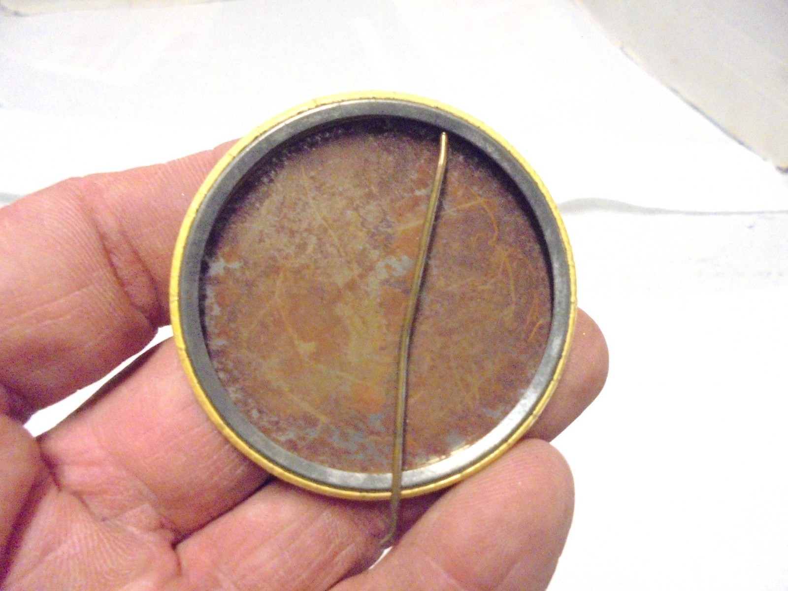 2-1/4 inch pinback button 4-H iowa reach out farming fair club metal