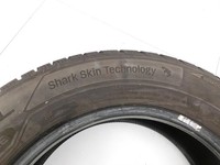 Audi A4 8W 15-19 2 x Reifen Winterreifen Uniroyal 205/60R16 92 H Audi A4 8W 15-19 27.06.2016 gebraucht Vorschau 6